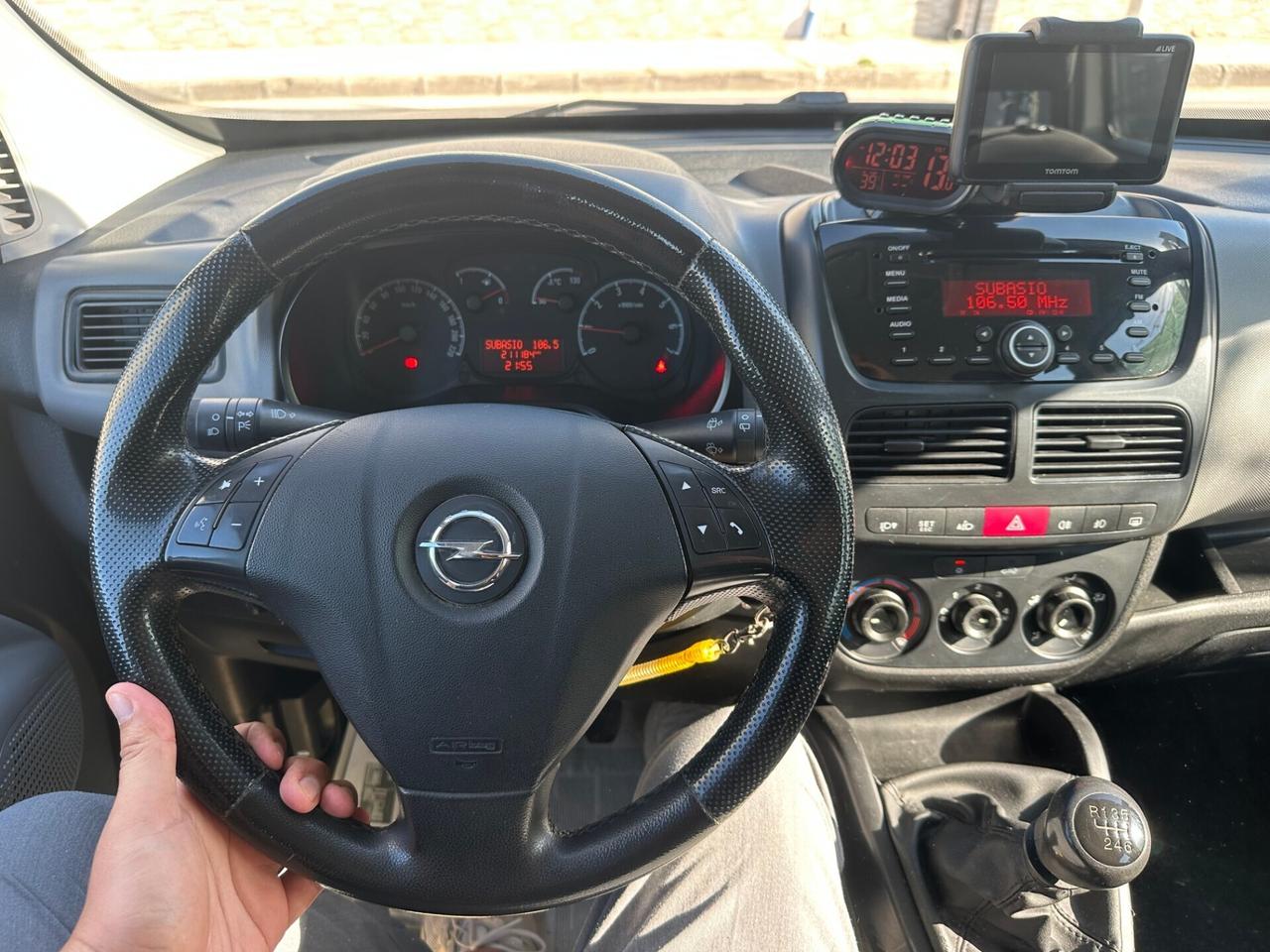 Opel Combo Tour 1.6 Diesel 90 Cv 2014 Vettura 5 Po