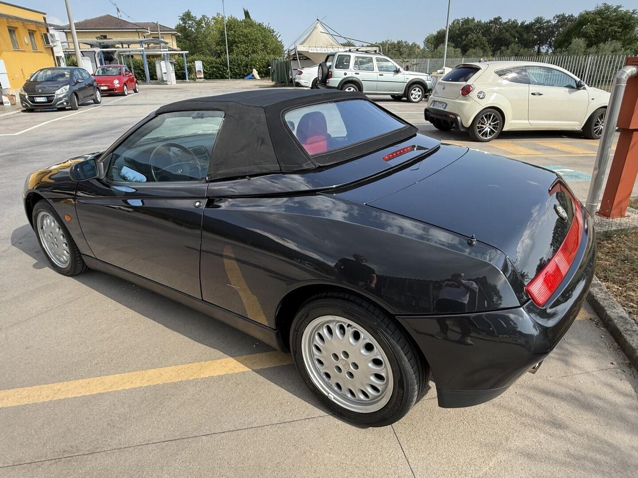 ALFAROMEO GTV SPIDER 2.0 INTERNI IN PELLE ROSSA