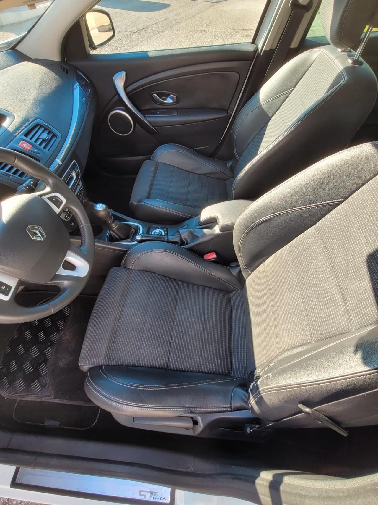 Renault Megane Mégane 1.5 dCi 110CV EDC SporTour GT Line