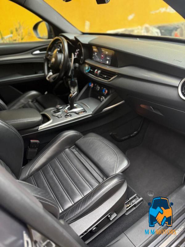 Alfa Romeo Stelvio 2.2 t Veloce Q4 210cv auto