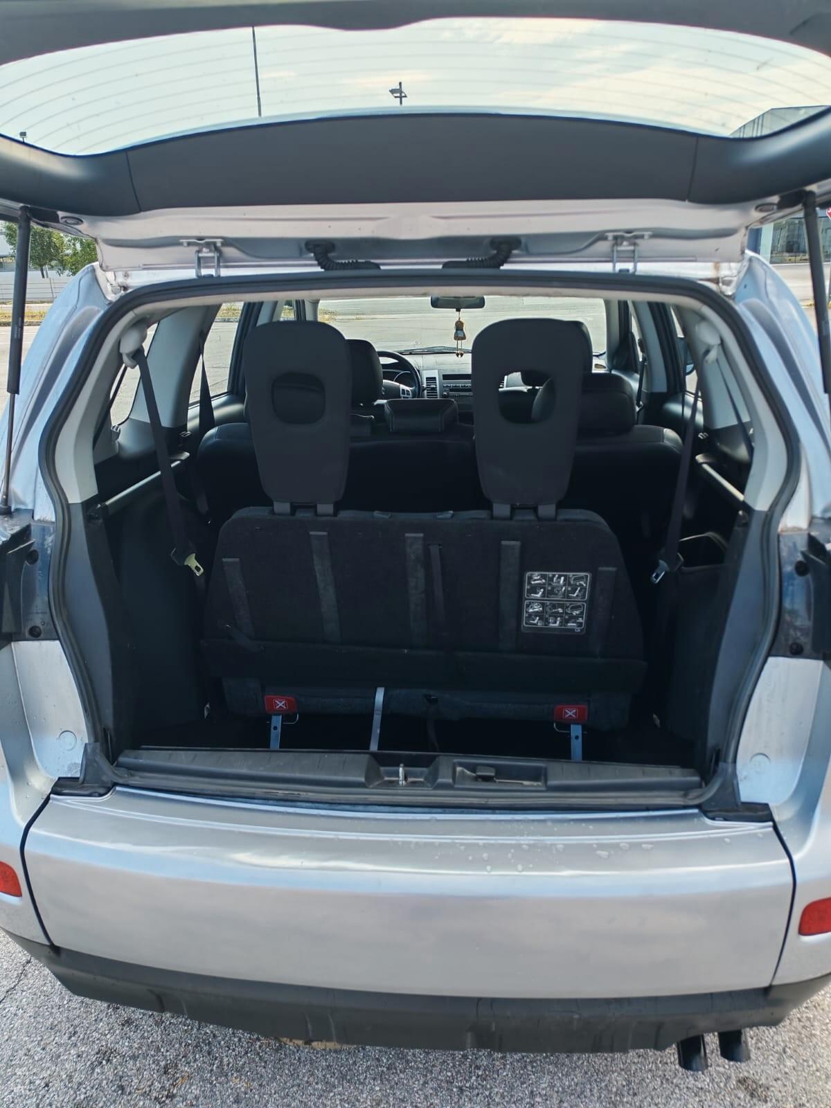 Citroen C-Crosser 2.2 HDi 160CV FAP