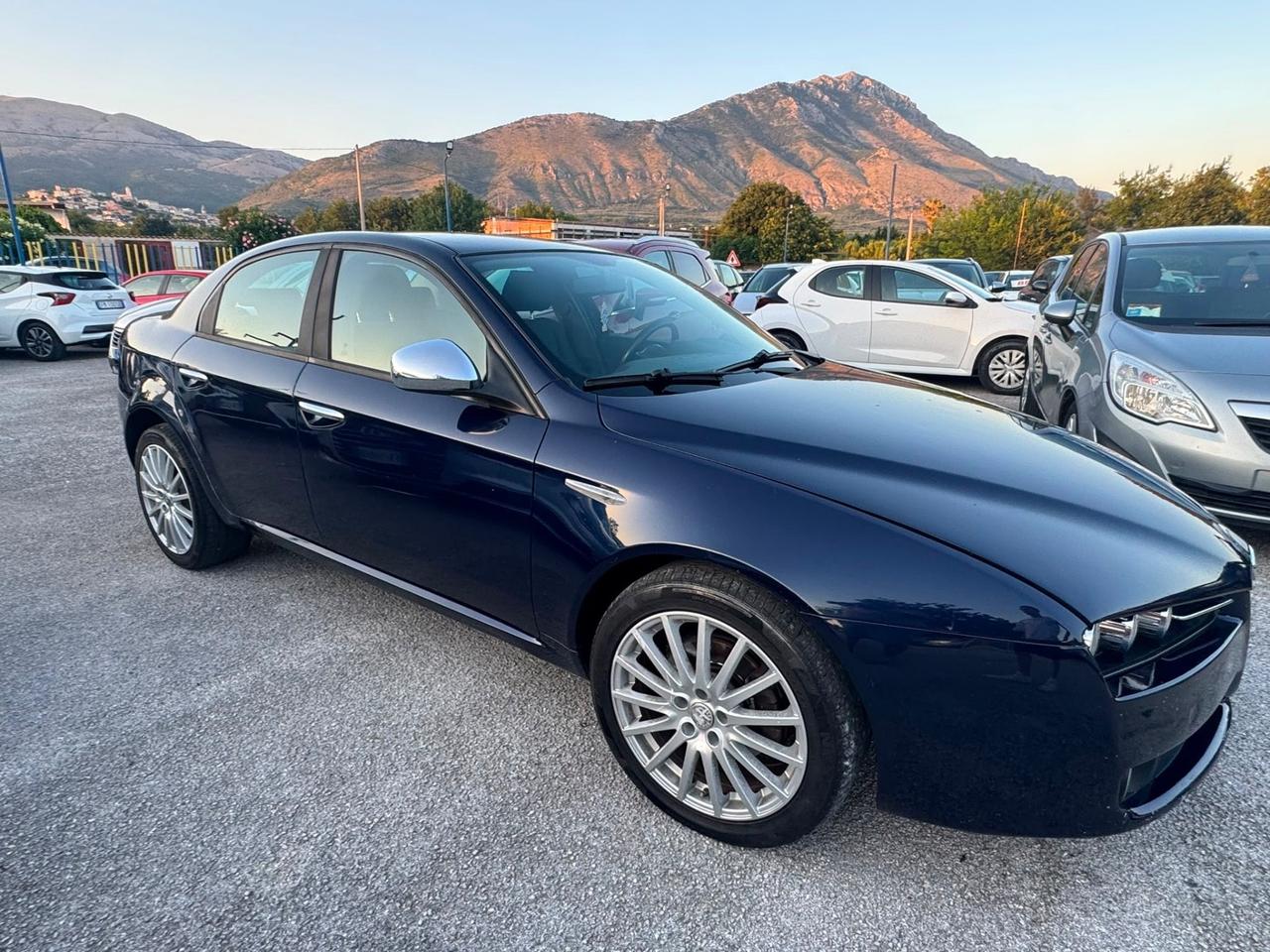 Alfa Romeo 159 1.9 JTDm 16V Distinctive garantita