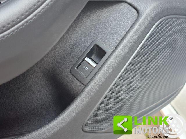 AUDI A5 Cabrio 40 2.0 tfsi mhev S line 190cv s-tronic S5