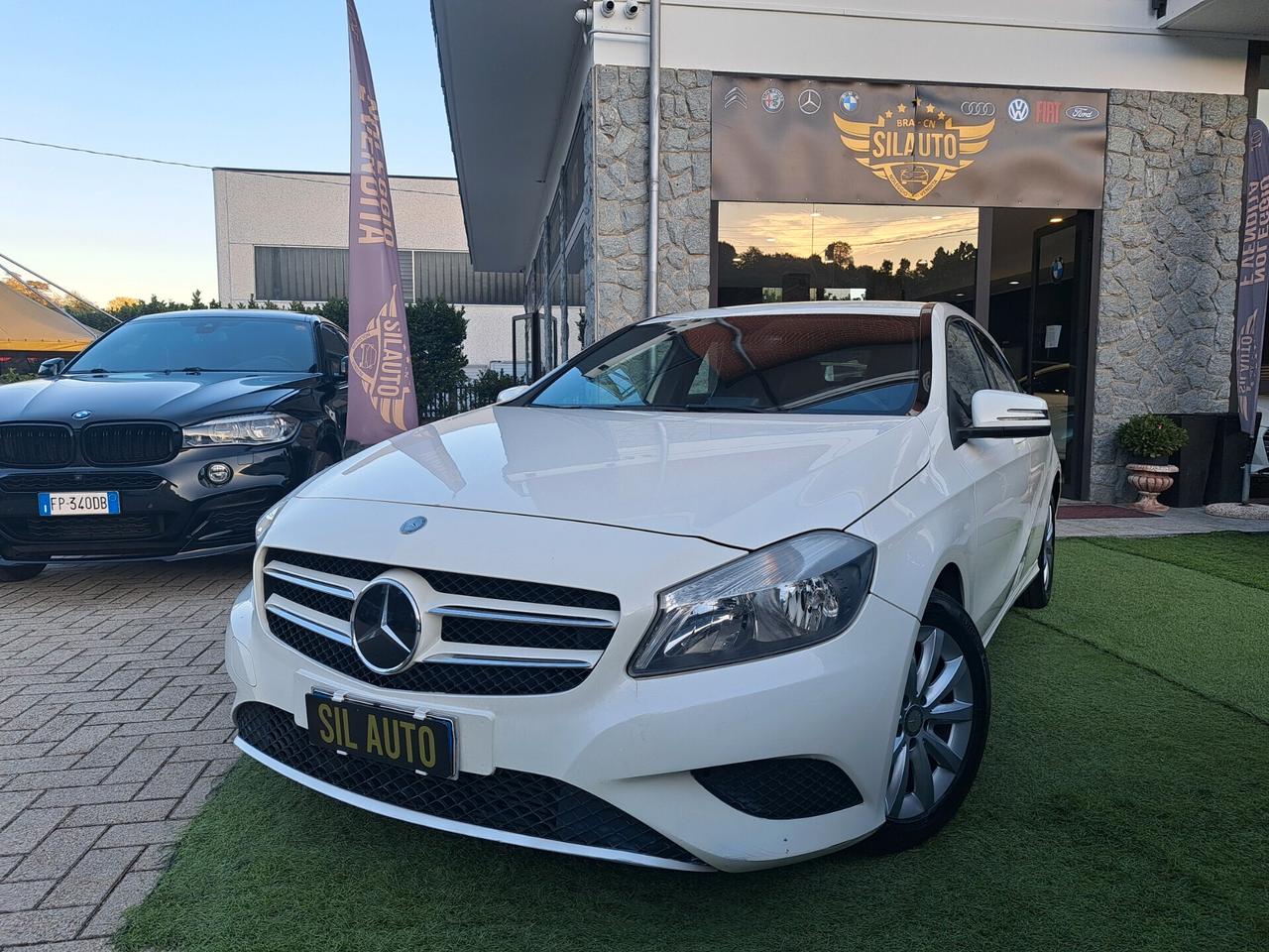 Mercedes-benz Premium 1.6 BENZ ,122 CV/ EURO 6 / OK NEOPATENTATI
