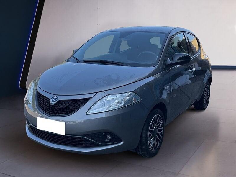 Lancia Ypsilon III 2021 1.0 firefly hybrid Gold s&s 70cv