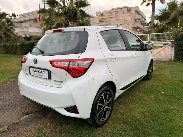 TOYOTA Yaris 1.5 Hybrid 5 porte Business