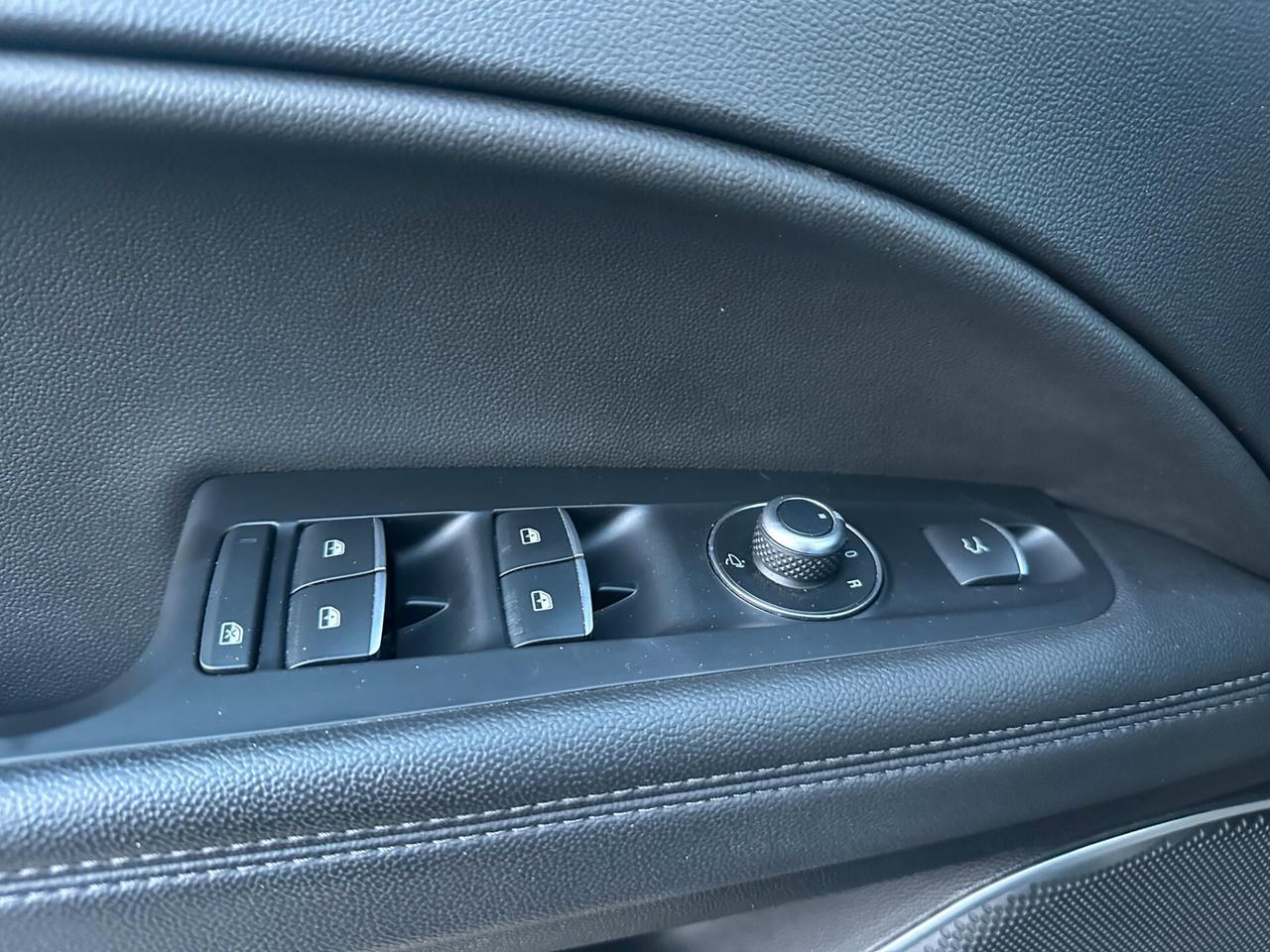 Alfa Romeo Stelvio 2.2 Turbodiesel 190 CV AT8 Q4 Super Business "Km 79.000"