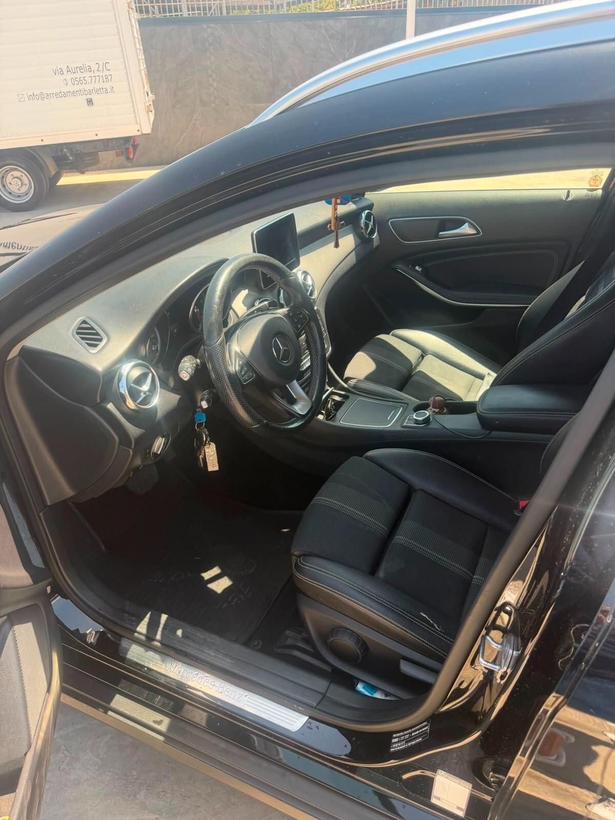 Mercedes-benz GLA 200 d Automatic Premium