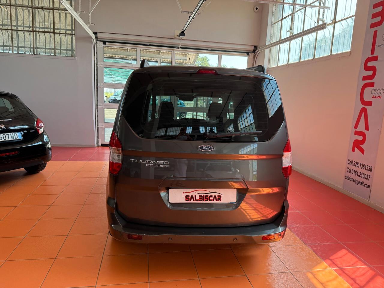 Ford Tourneo Courier 1.5 TDCI 75 CV Plus