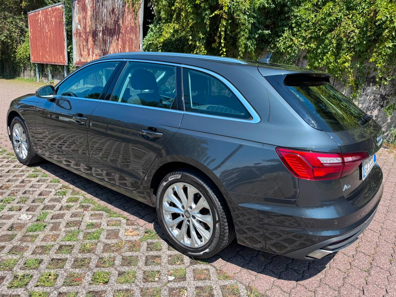 Audi A4 Avant 30 TDI/136 CV S tronic Business Advanced*EURO6