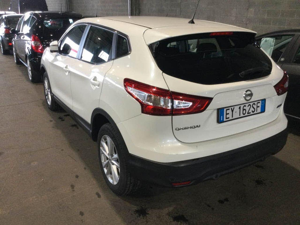 IN ARRIVO Nissan Qashqai 1.5 dCi Tekna