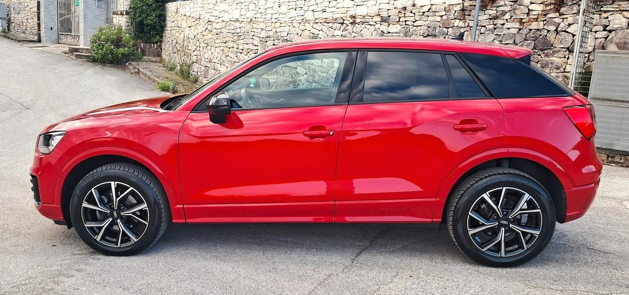 Audi Q2 35 TDI quattro S tronic Admired (Iva esposta)
