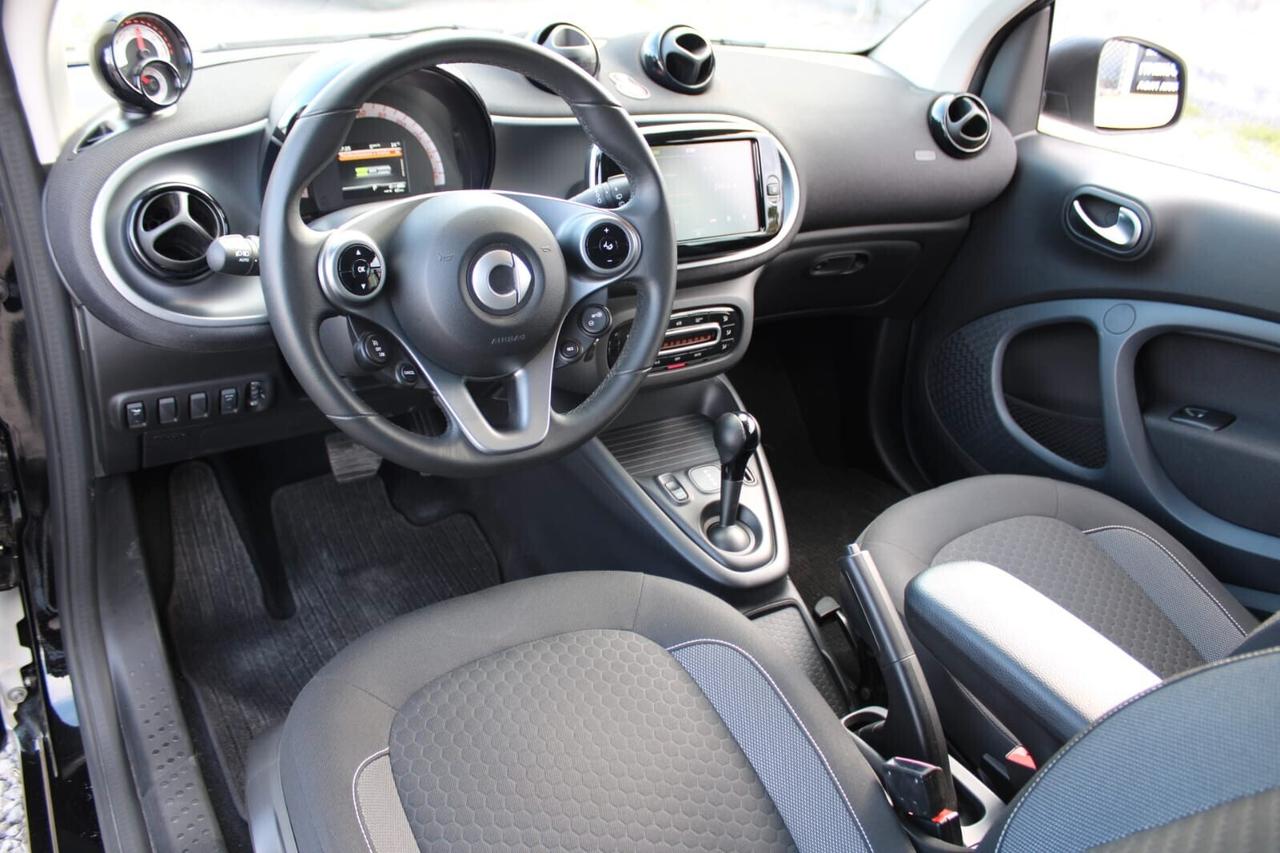 Smart ForTwo Tua A SOLI 186€ al mese Anticipo Zero
