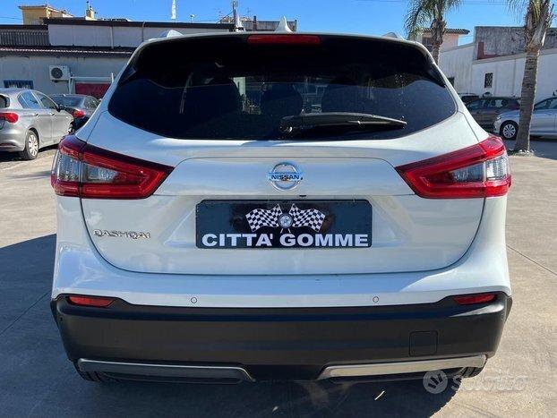 Nissan Qashqai N-Connecta 1.5 dCi 110cv 2019 Tett