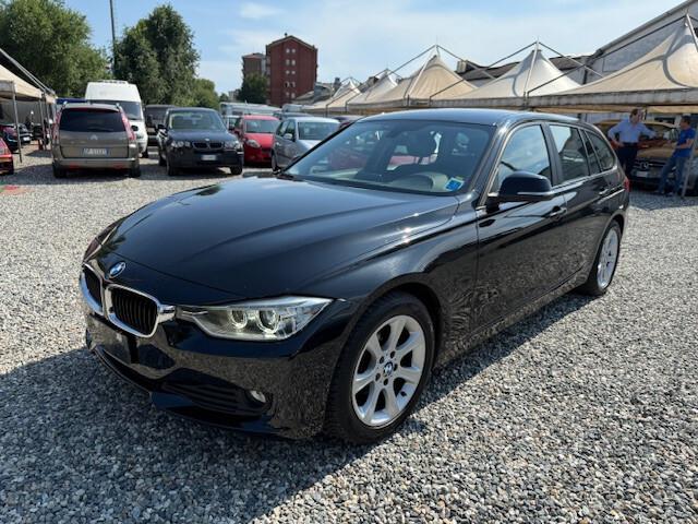 Bmw 318 318d Touring Luxury automatica