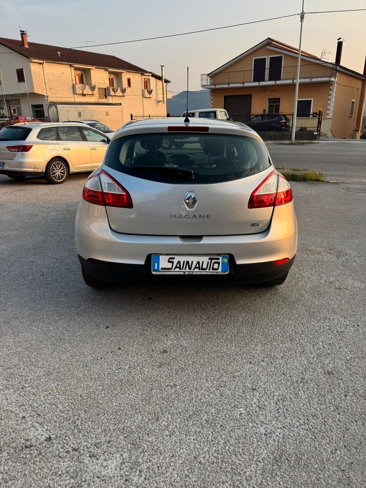 Renault Megane Mégane 1.5 dCi 110CV Luxe Garanzia