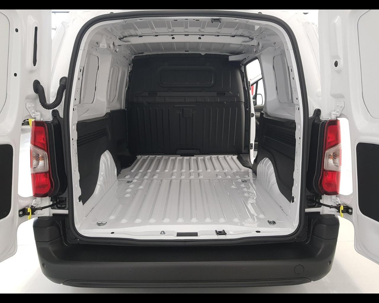 PEUGEOT Partner 1.5 bluehdi 130cv S&S L2