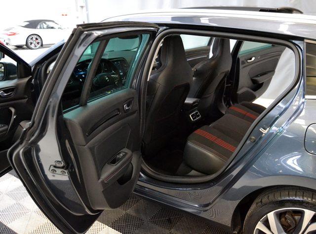RENAULT Megane Sporter Plug-in Hybrid E-TECH 160 CV R.S. Line **