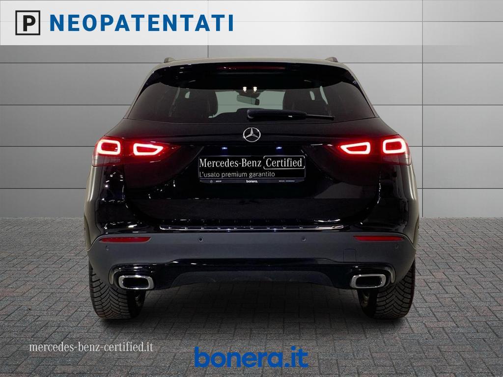 Mercedes GLA 180 180 D Sport 8G-DCT