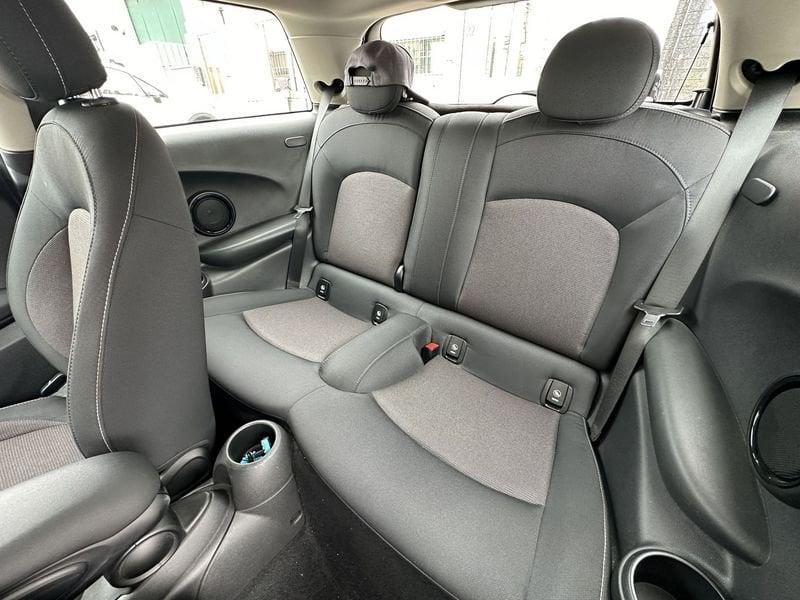 MINI Mini Cooper D 116cv