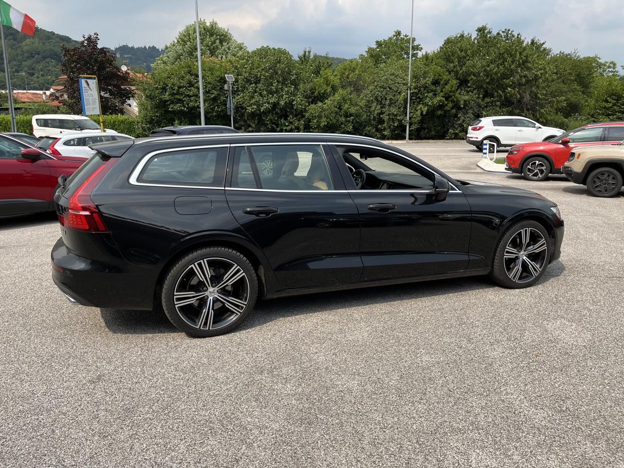 VOLVO V 60 2000 D 190 CV AUT. INSCRIPTION