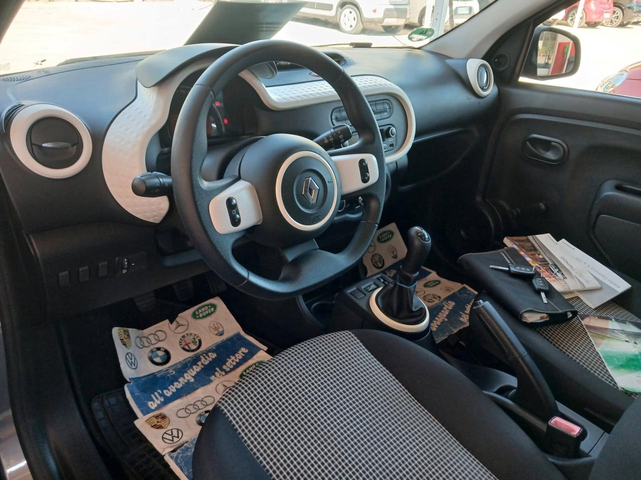 Renault Twingo SCe Life km 89000 frizione nuova tagliandi certificati