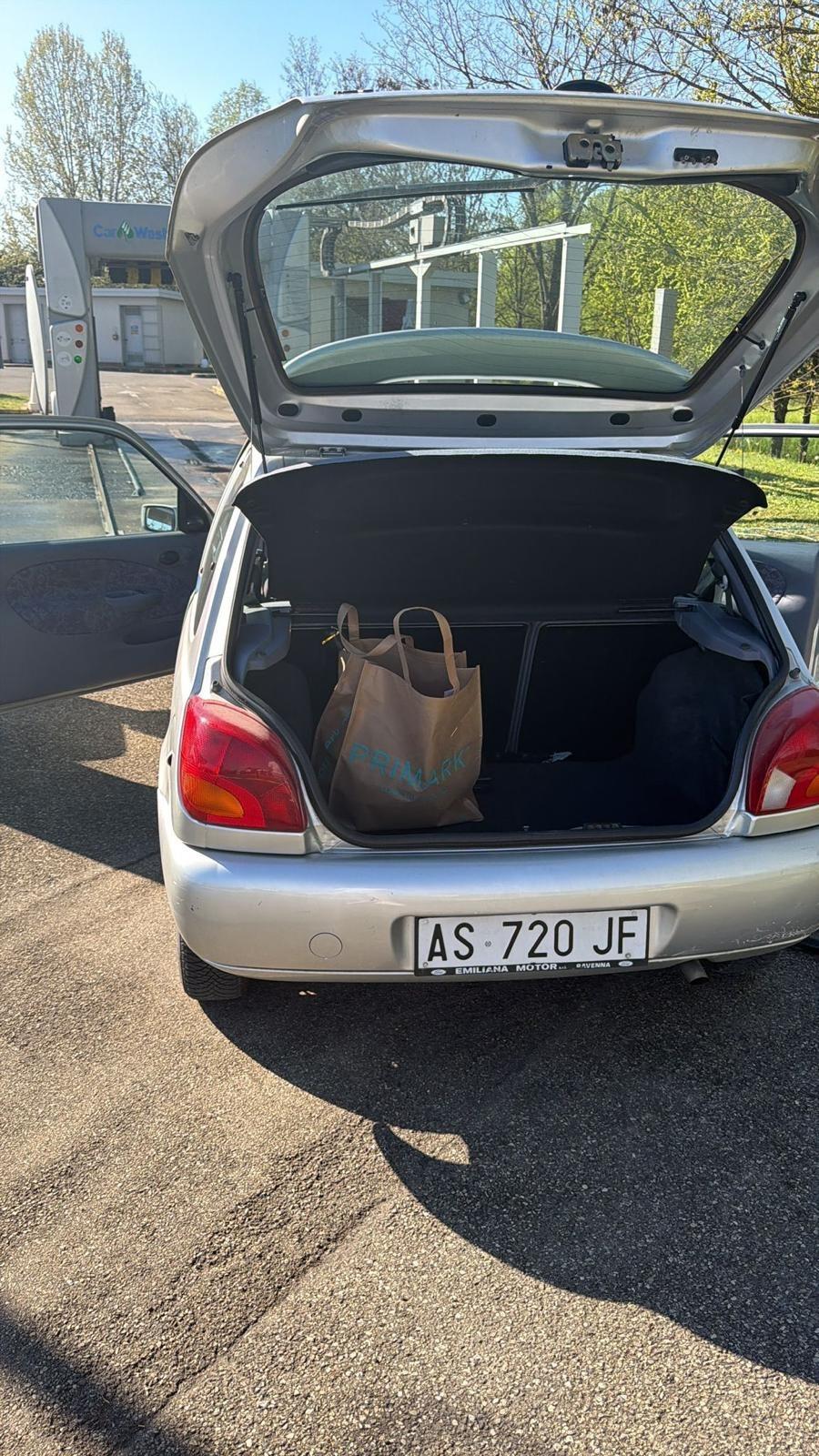Ford Fiesta 1.2i 16V cat 3 porte Techno
