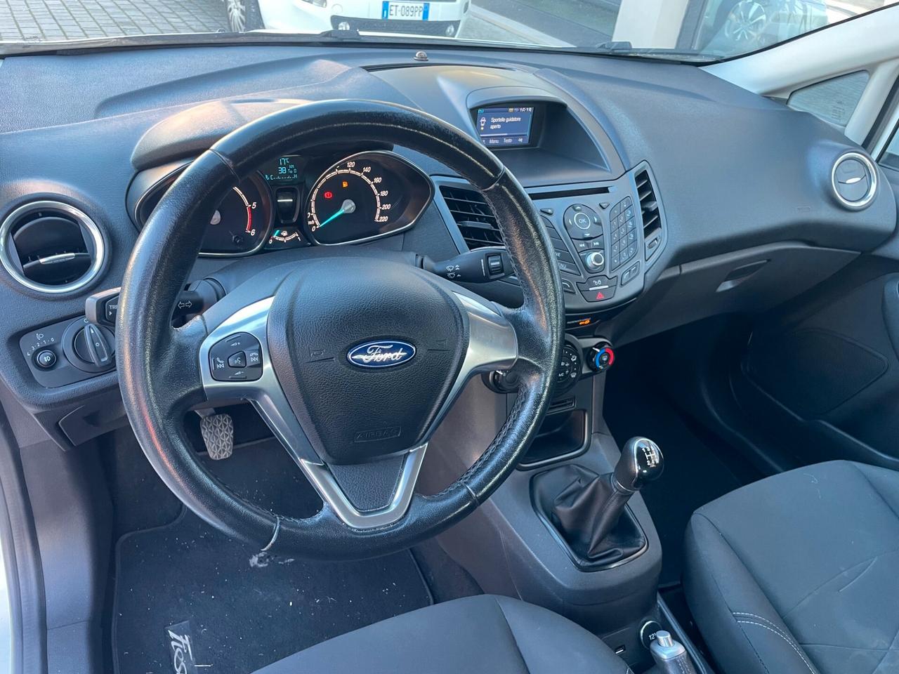 Ford Fiesta 1.5 TDCi 75CV 5 porte Business