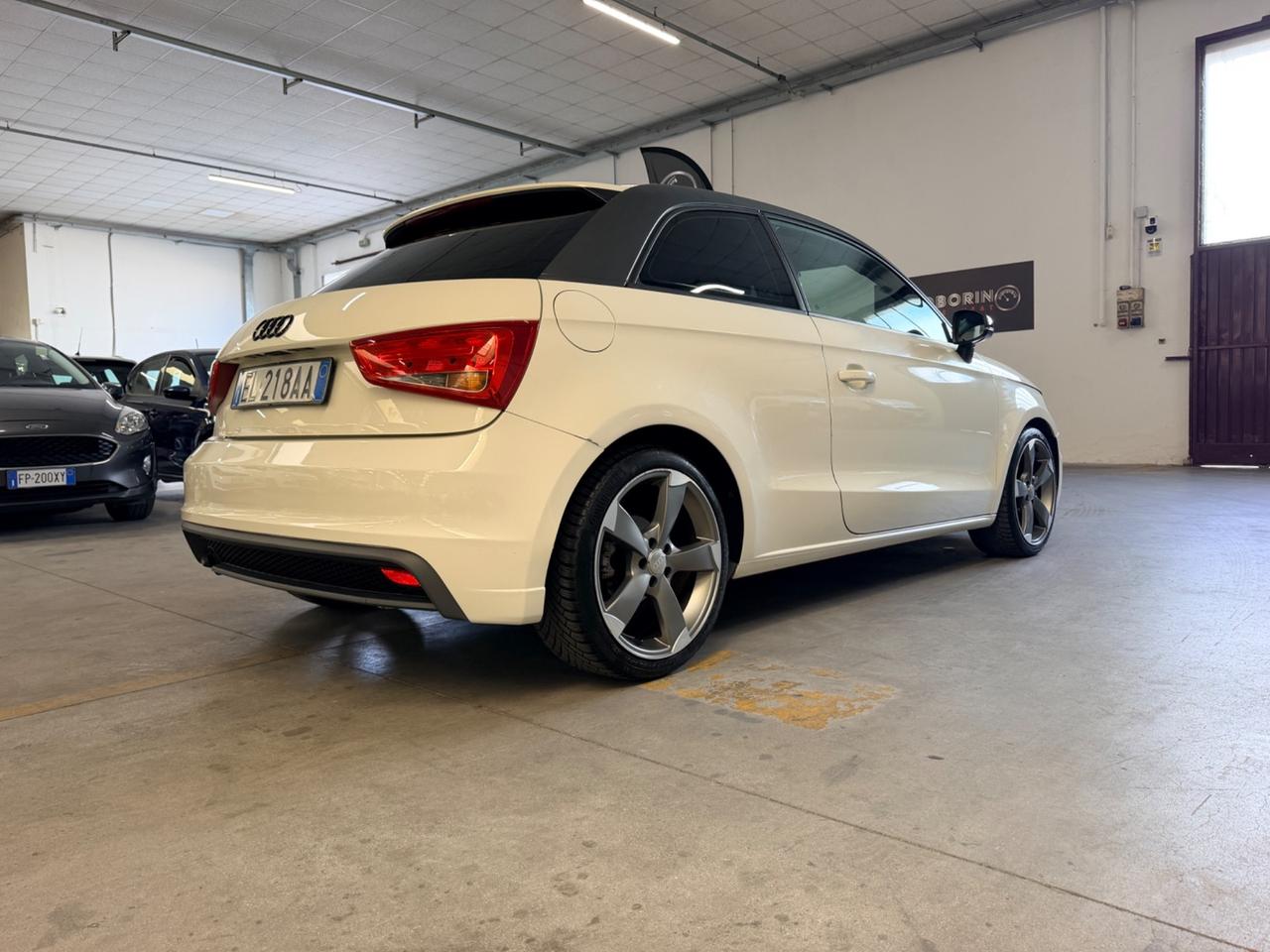 Audi A1 1.2 TFSI Attraction