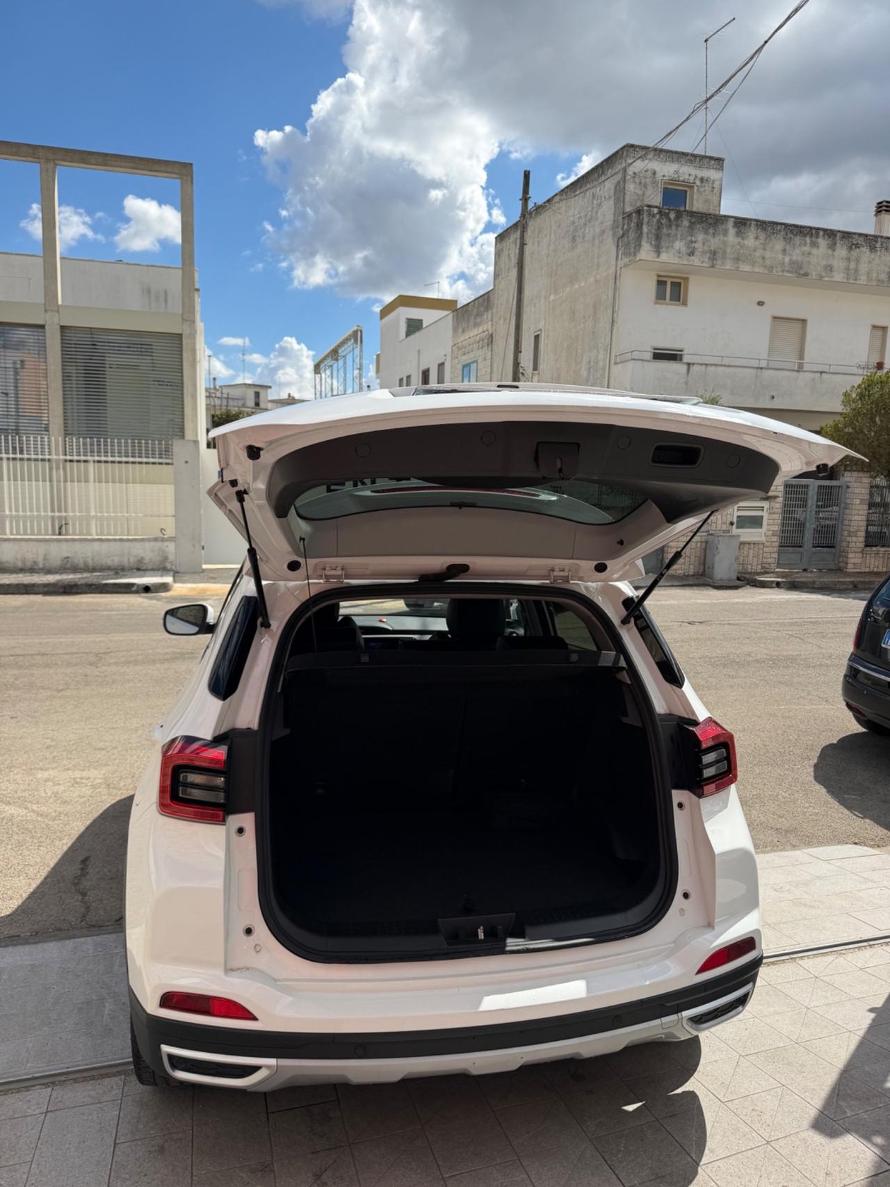 Dr 4.0 1.5 Bi-Fuel GPL 1.5 150 cv-2021/AUTOMATICO