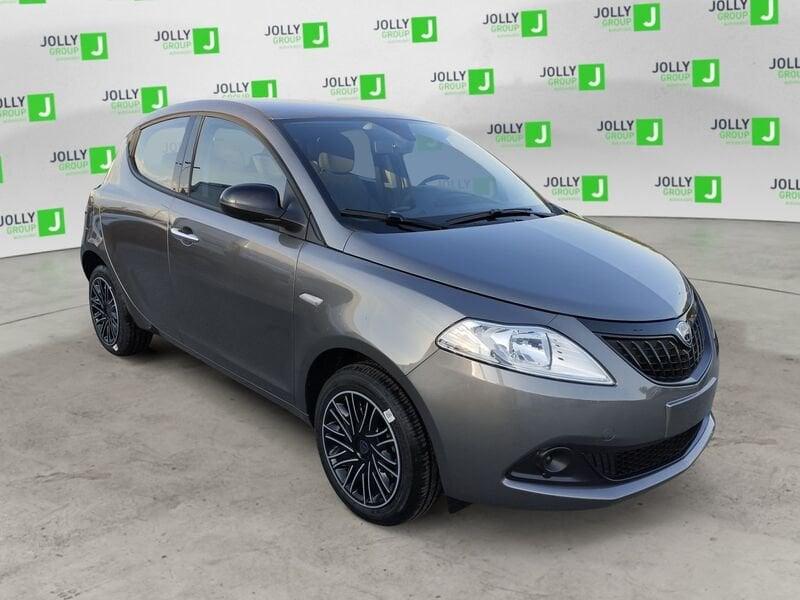 Lancia Ypsilon 1.0 FireFly 5 porte S&S Hybrid Oro