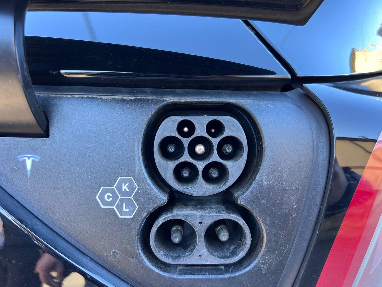 Tesla Model Y Performance #8327