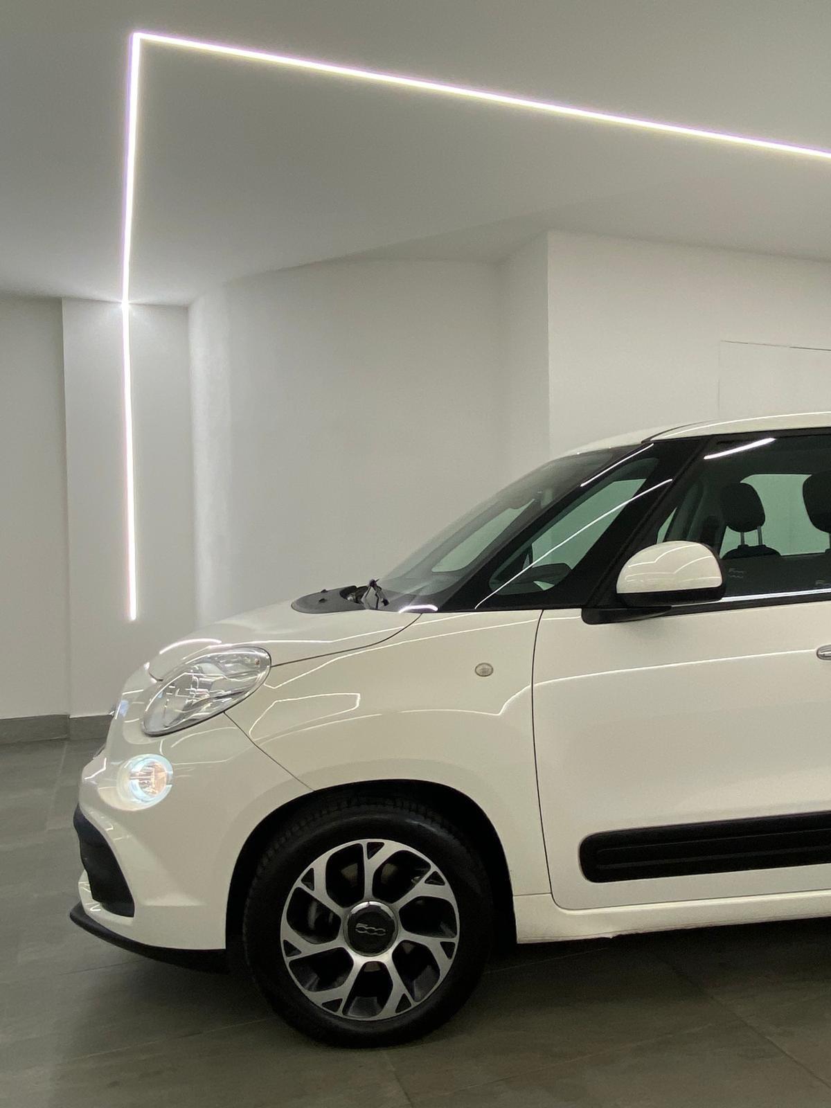 Fiat 500L Wagon 1.3 Multijet 95 CV Dualogic Business