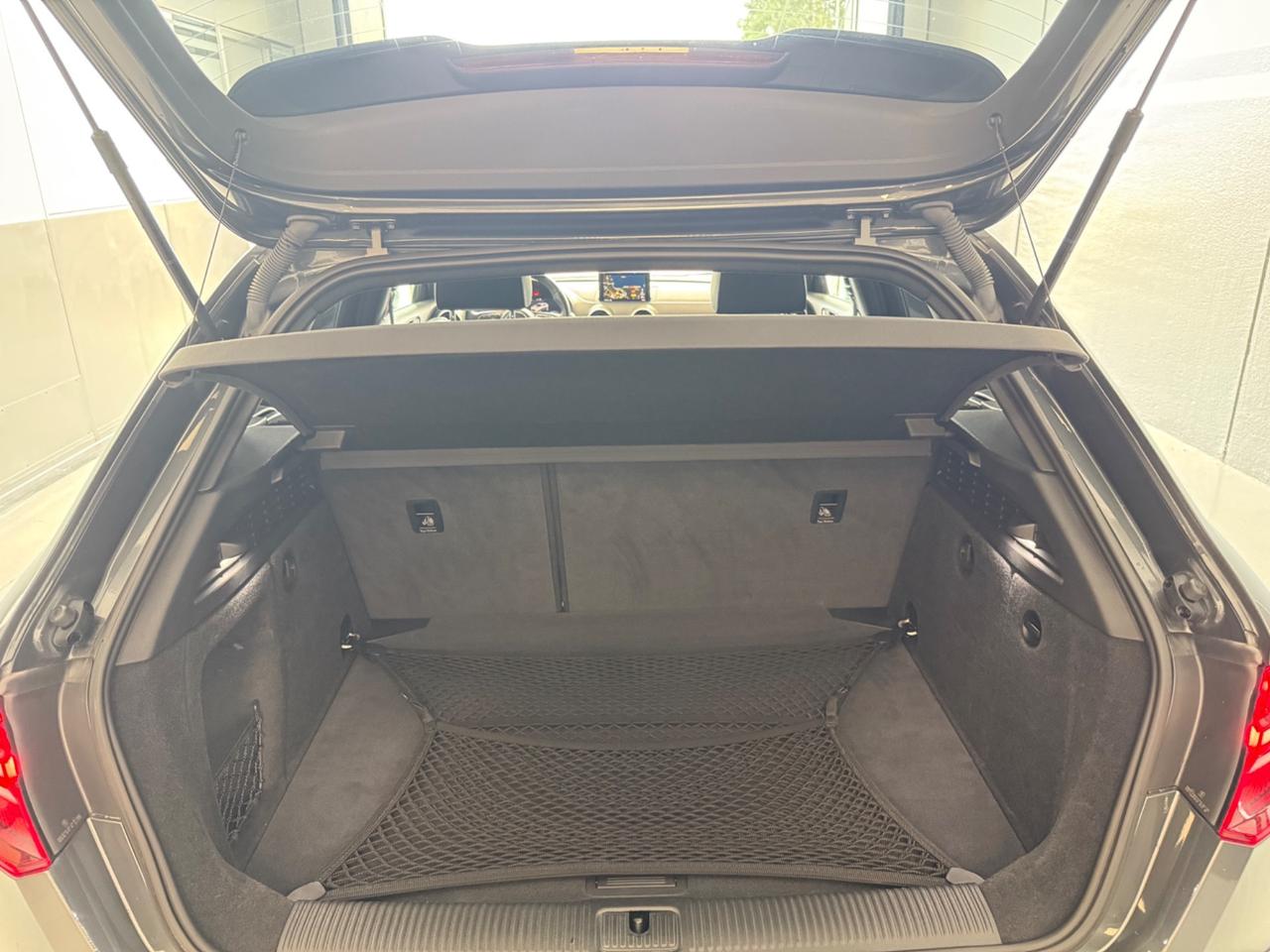 Audi A3 SPB 2.0 TDI S-Line