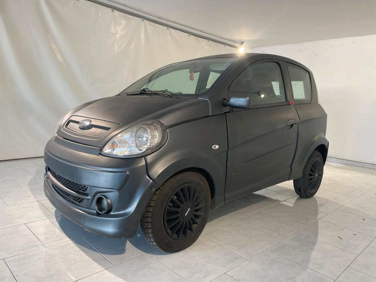 Microcar M.Go GUIDABILE DA 14 ANNI