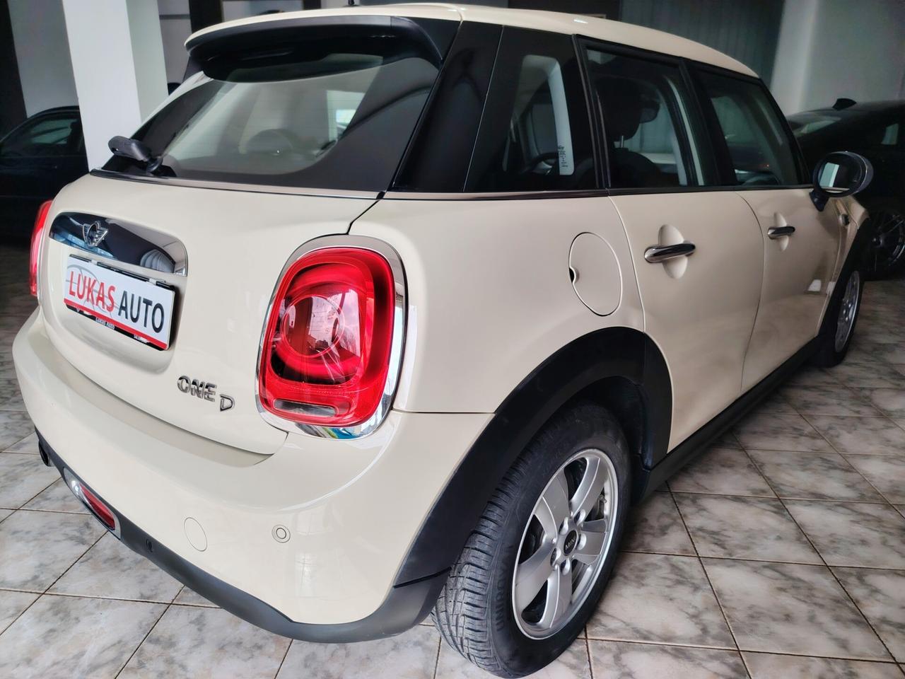 Mini 1.5 One D 5 porte