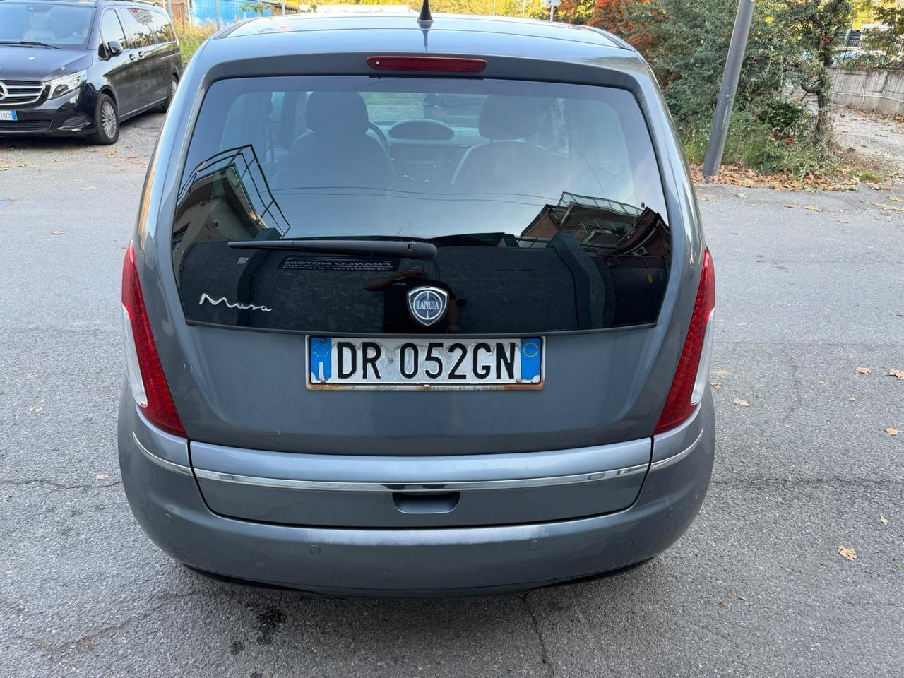 Lancia MUSA 1.4 16V Poltrona Frau