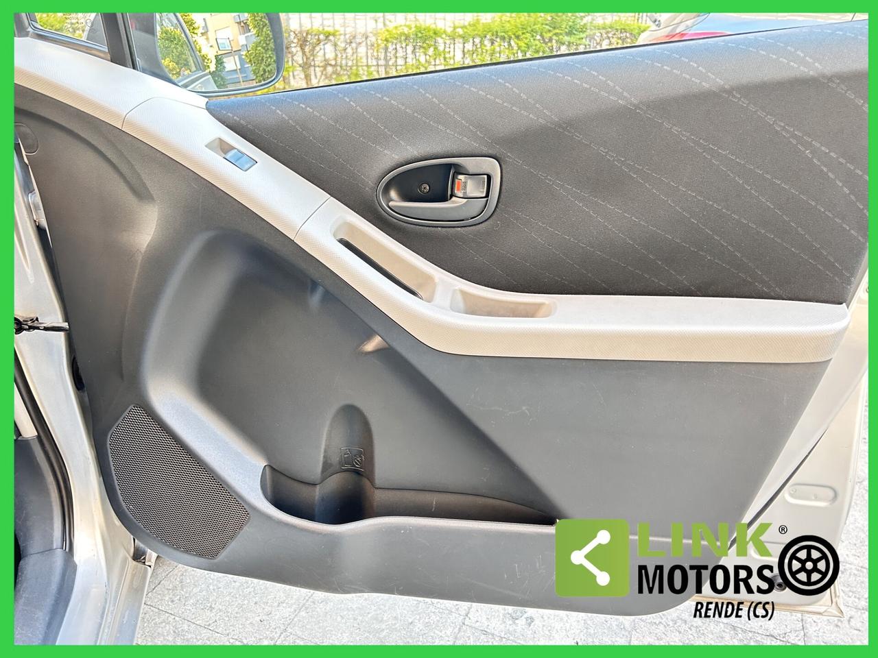 Toyota Yaris 1.0 5 porte Sol 09/2008