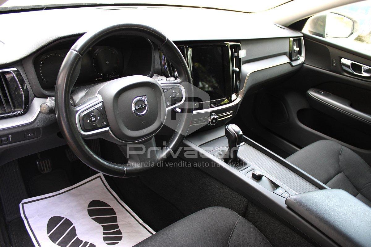 VOLVO V60 D3 Momentum