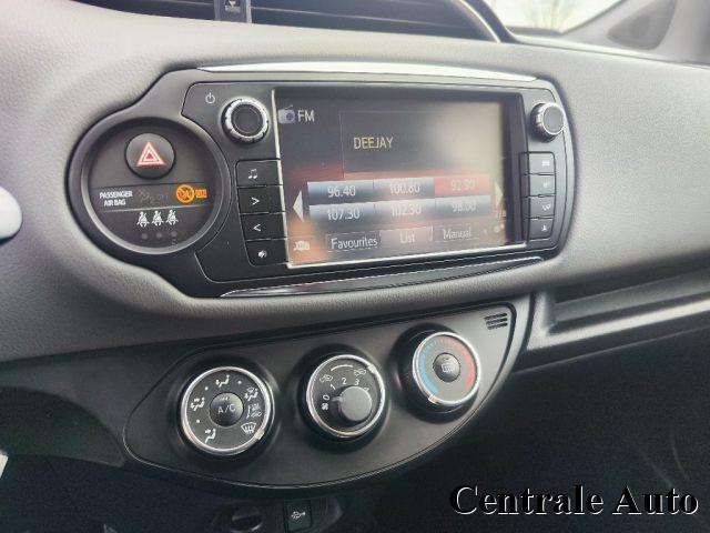 TOYOTA Yaris 1.0 5 porte Lounge