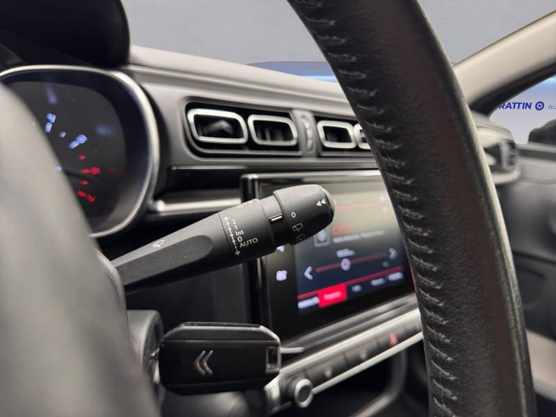 CITROEN C3 PURETECH 82 SHINE