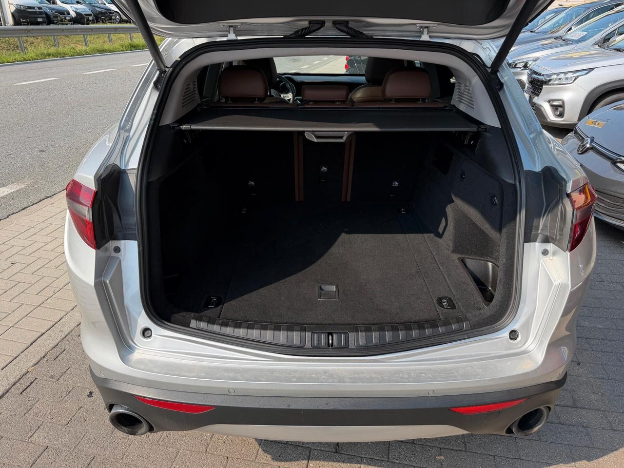 Alfa Romeo Stelvio 2.0cc Q4 280cv auto