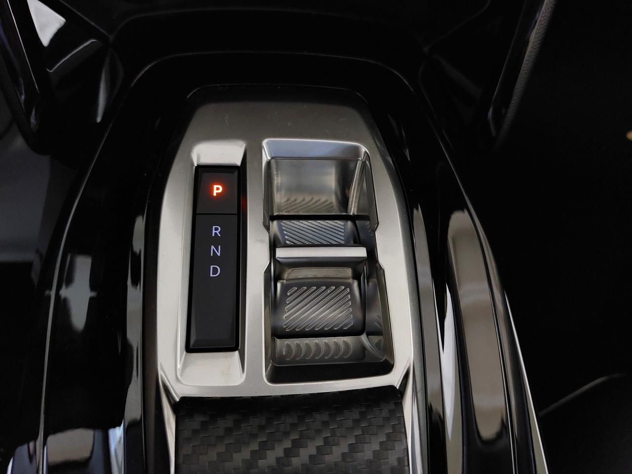 PEUGEOT 208 2ª serie 208 Hybrid 110 e-DCS6 5 p...