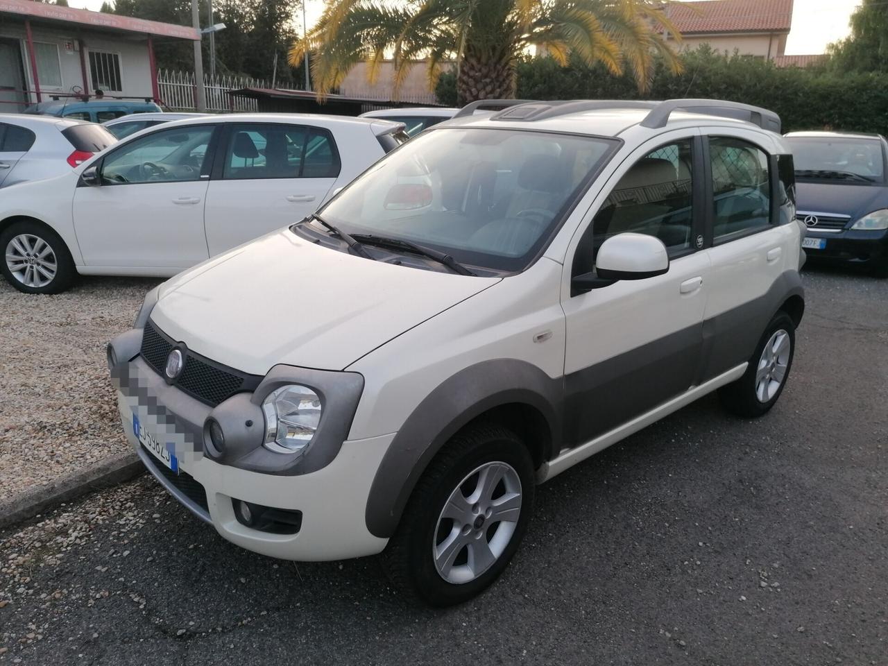 Fiat Panda 1.3 MJT 16V DPF 4x4 Climbing