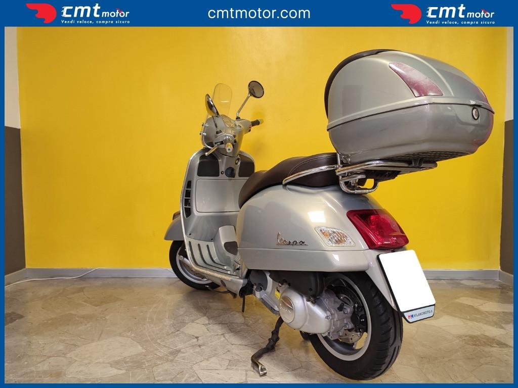 Vespa GTS 300 - 2013