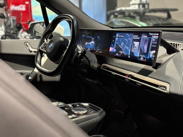 BMW iX xDrive 40 Pacchetto Sportivo