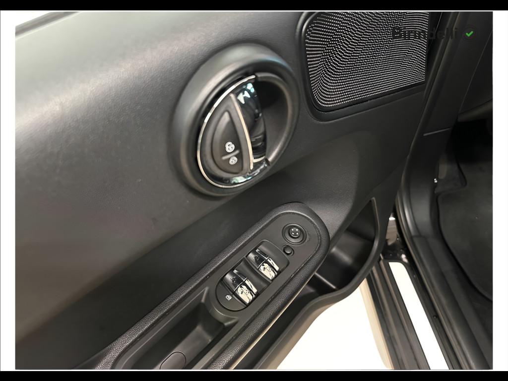 MINI Mini Countrym.(F60) - Mini 1.5 One D Boost Countryman