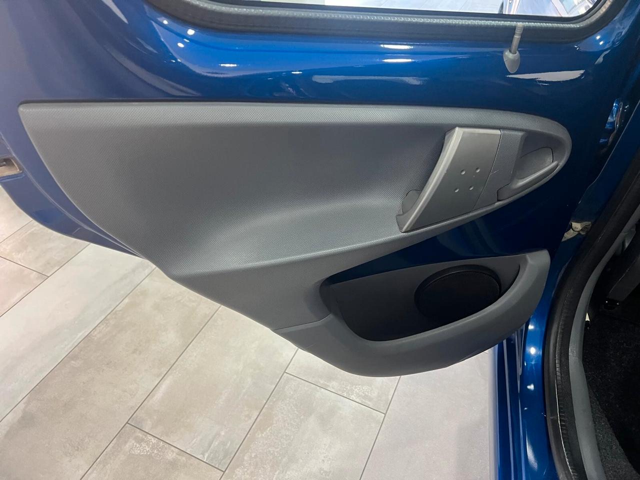 Toyota Aygo 1.0 12V VVT-i 5 porte