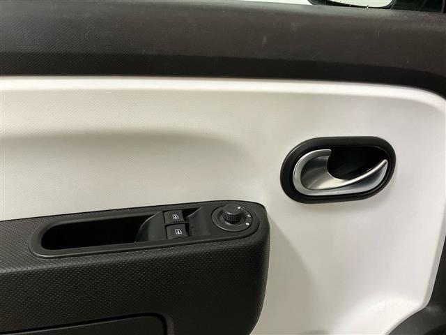 RENAULT Twingo 22kWh Equilibre