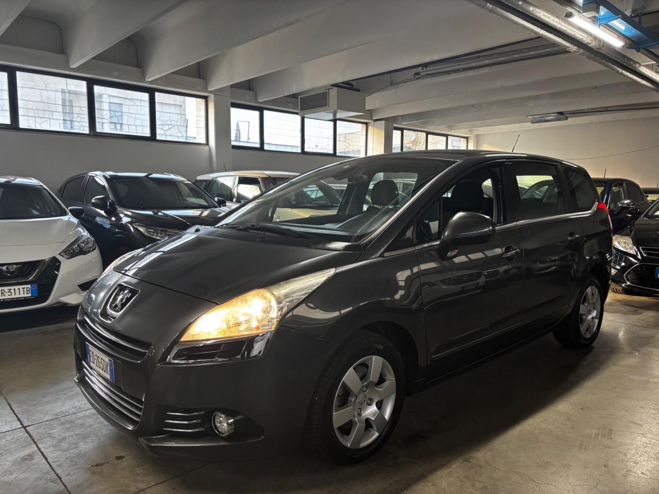 Peugeot 5008 2.0 HDi 7 POSTI BUSINESS